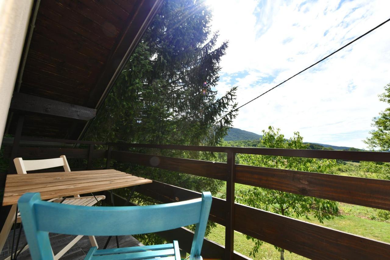 Apartman Doris Rakovica Exterior photo